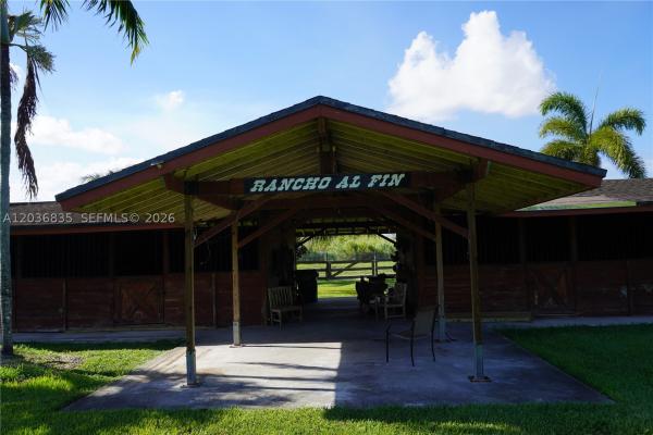 21217 SW 160th St, Unincorporated Dade County, Florida 33187, image 1