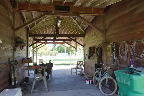 21217 SW 160th St, Unincorporated Dade County, Florida 33187, image 2
