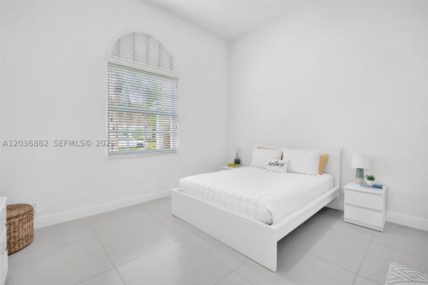 2163 Bay Ct, Weston, Florida 33326, image 3
