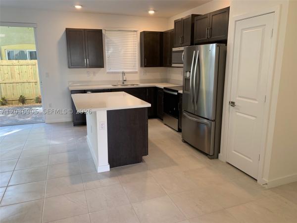 Towns At Seascape, 1078 SE 23rd Ter, Homestead, Florida 33035, image 2