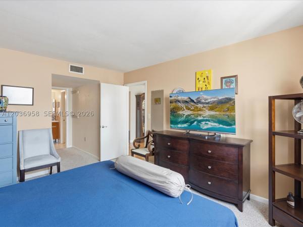 Ocean 36 South, 3588 Collins Ave #504, Miami Beach, Florida 33140, image 3