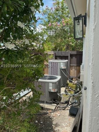 4221 SW 154th Pl, Unincorporated Dade County, Florida 33185, image 1