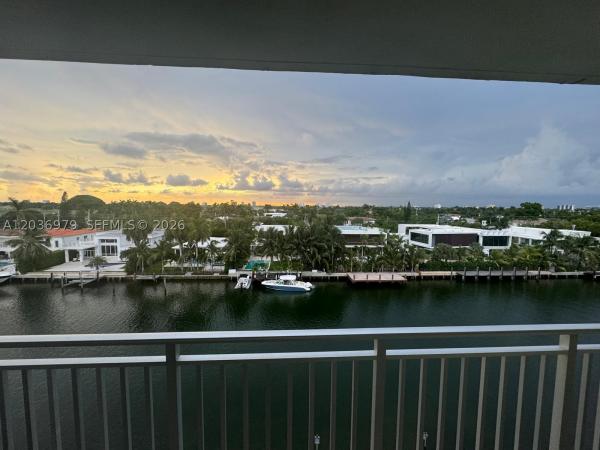 St Regis, 9500 W Bay Harbor Dr #6C, Bay Harbor Islands, Florida 33154, image 3