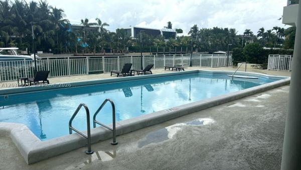 St Regis, 9500 W Bay Harbor Dr #6C, Bay Harbor Islands, Florida 33154, image 1