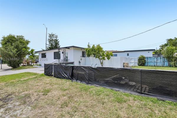 6595 SW 31st St, Unincorporated Dade County, Florida 33155, image 2