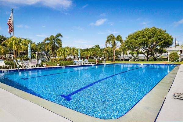 Tequesta Garden, 7 Westwood Ave #106C, Tequesta, Florida 33469, image 1