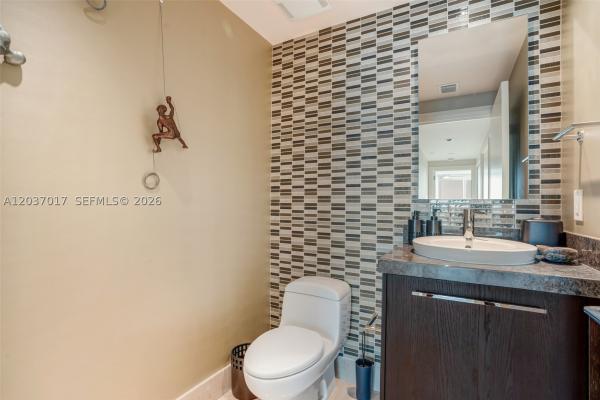 Jade Ocean, 17121 Collins Ave #3304, Sunny Isles Beach, Florida 33160, image 1