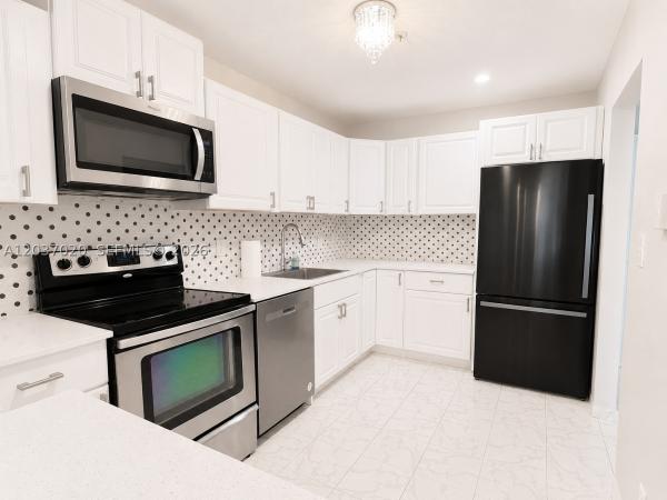 Waterview 1, 20505 E Country Club Dr #138, Aventura, Florida 33180, image 1