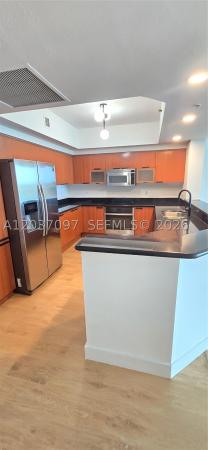 One Fifty One At Biscayne, 14951 Royal Oaks Ln #1001, North Miami, Florida 33181, image 3