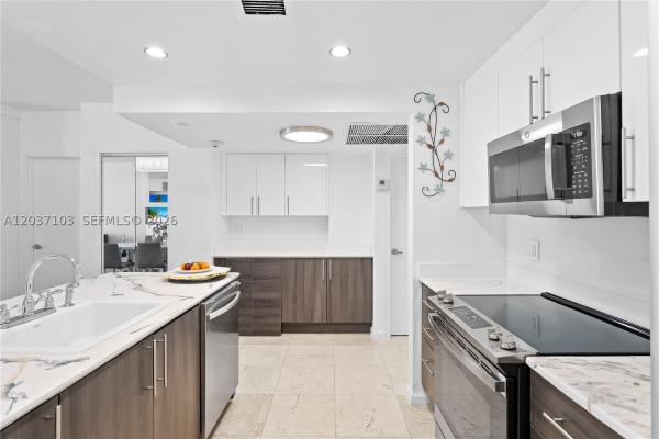 Harbour House, 10275 Collins Ave #807, Bal Harbour, Florida 33154, image 2