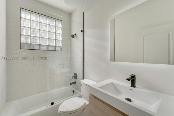 Aventura Lakes, 21156 NE 33rd Ave, Aventura, Florida 33180, image 1