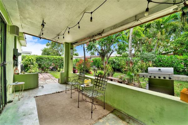 14611 SW 103rd Ct, Unincorporated Dade County, Florida 33176, image 1