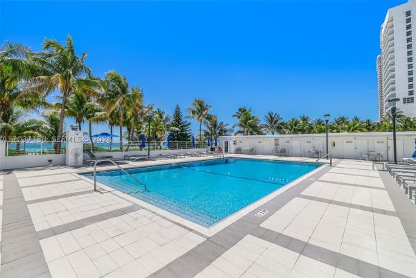 The Carriage Club, 5001 Collins Ave #6E, Miami Beach, Florida 33140, image 1