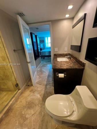 The Floridian, 650 W Ave 2109 #2109, Miami Beach, Florida 33139, image 1