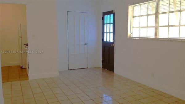 2010 NW 70th St, Unincorporated Dade County, Florida 33147, image 1