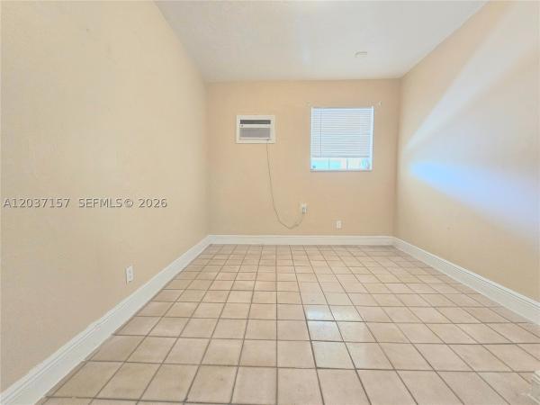 2010 NW 70th St, Unincorporated Dade County, Florida 33147, image 3
