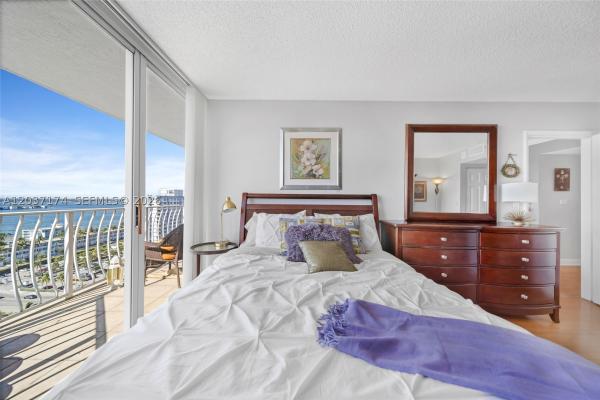 The Grandview Palace, 7601 E Treasure Dr #1802, North Bay Village, Florida 33141, image 1