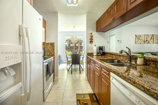 15780 SW 106th Ter #107, Unincorporated Dade County, Florida 33196, image 1