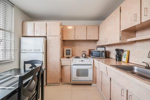 Terrace Towers, 3 Island Ave #14A, Miami Beach, Florida 33139, image 3