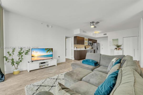 The Ivy At Riverfront, 90 SW 3rd St #4303, Miami, Florida 33130, image 3