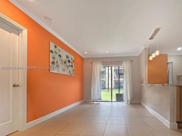 8401 SW 107th Ave #176E, Unincorporated Dade County, Florida 33173, image 1
