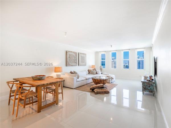 The Carriage House, 5401 Collins Ave #1013, Miami Beach, Florida 33140, image 1