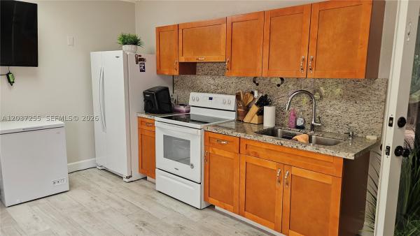 17124 SW 143rd Pl, Unincorporated Dade County, Florida 33177, image 1