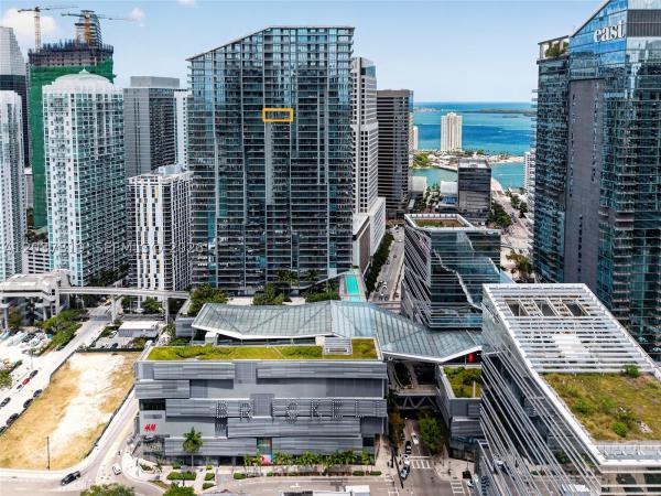 Reach Brickell City Centre, 68 SE 6th St #3506, Miami, Florida 33131, image 1
