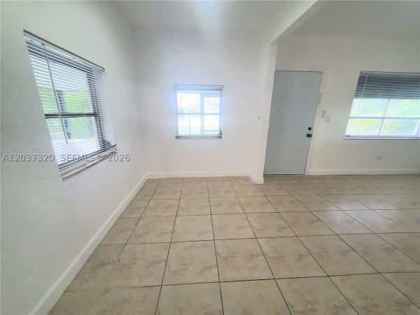 Fulford By The Sea, 1990 NE 181st St, North Miami Beach, Florida 33162, image 2