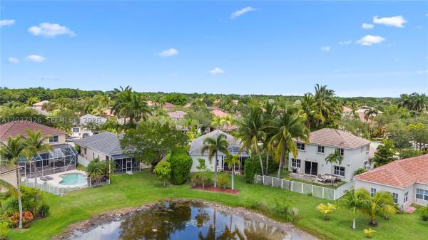 Vista Meadows, 649 Willow Bend Rd, Weston, Florida 33327, image 3
