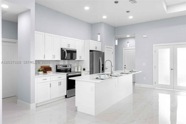 Lehigh Acres, 3909 16th St W, Lehigh Acres, Florida 33971, image 2