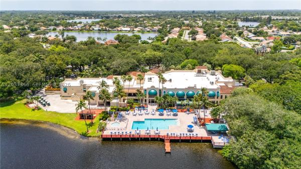 Orchid Tree Of Pine Island Ridge, 9495 Evergreen Pl #103, Davie, Florida 33324, image 3
