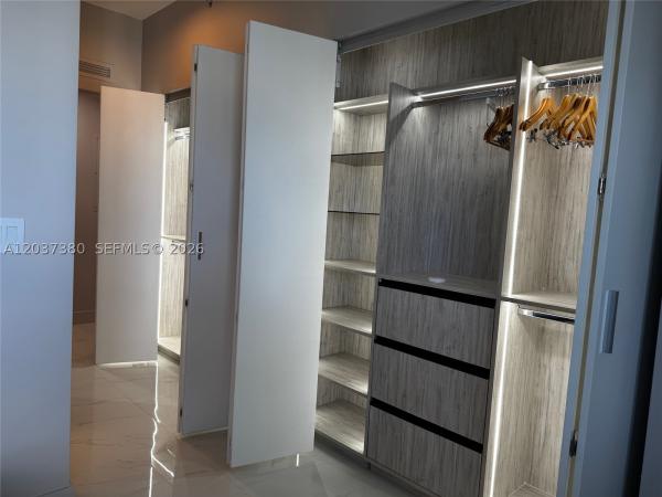 711 NE 23 #2206, Miami, Florida 33137, image 1