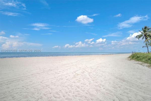 Andoric, 901 S Surf Rd #506, Hollywood, Florida 33019, image 3