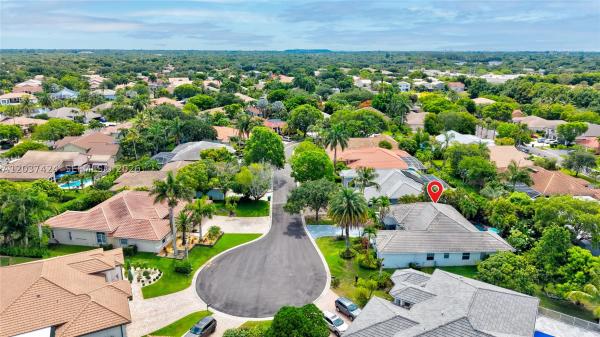 Kensington Glen, 4964 NW 108th Ter, Coral Springs, Florida 33076, image 2