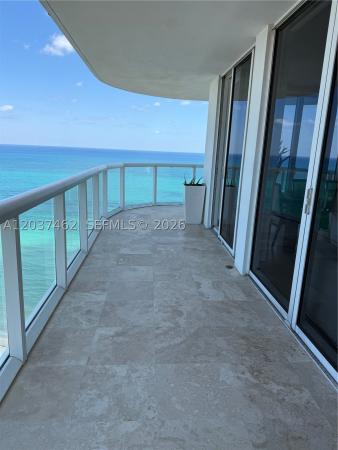 Akoya, 6365 Collins Ave #2201, Miami Beach, Florida 33141, image 2