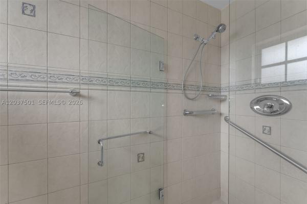 10842 SW 33rd St, Unincorporated Dade County, Florida 33165, image 1
