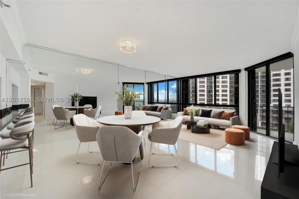 Brickell Key One, 520 Brickell Key Dr #A802, Miami, Florida 33131, image 2