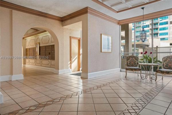 Del Prado, 18071 Biscayne Blvd #1401-3, Aventura, Florida 33160, image 1