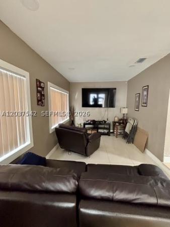 Driftwood Estates, 7461 Douglas St, Hollywood, Florida 33024, image 2