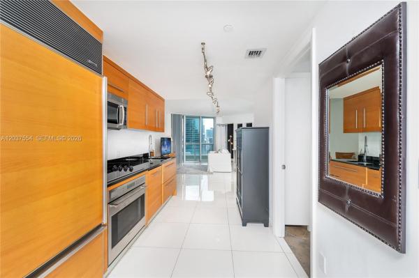 Icon Brickell Tower 1, 475 Brickell Ave #2908, Miami, Florida 33131, image 1