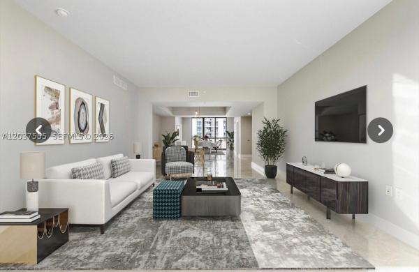 Sayan, 16275 Collins Ave #502, Sunny Isles Beach, Florida 33160, image 2