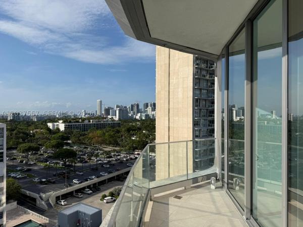 175 SE 25th Rd #903, Miami, Florida 33129, image 2