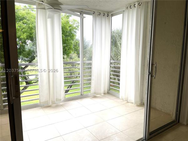 Sabal Palm Of Pine Island Ridge, 9531 Seagrape Dr #305, Davie, Florida 33324, image 1
