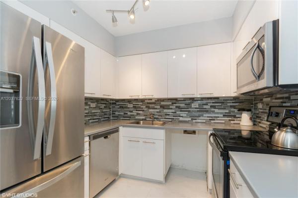 Flamingo South Beach, 1500 Bay Rd #654S, Miami Beach, Florida 33139, image 1