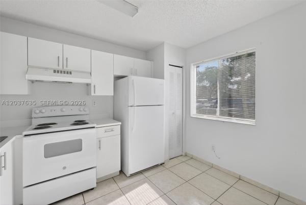 17378 SW 139th Ct, Unincorporated Dade County, Florida 33177, image 3