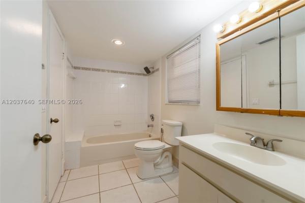 9015 SW 125th Ave #N207, Unincorporated Dade County, Florida 33186, image 2