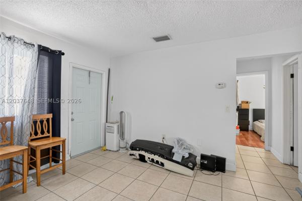 450 SW 9th St, Miami, Florida 33130, image 1