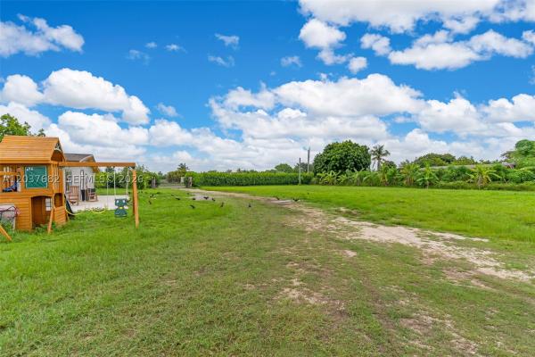 20304 SW 186th St, Unincorporated Dade County, Florida 33187, image 3