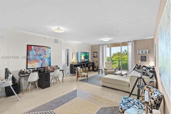 One Fifty One At Biscayne, 15051 Royal Oaks Ln #401, North Miami, Florida 33181, image 1